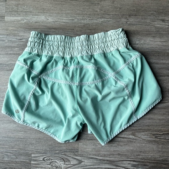 Lululemon Tracker Low Rise Mint Green Blue Running Shorts 8 - Picture 5 of 9